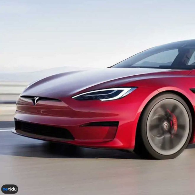Tesla Model S Plaid Güvenlik ve Öne Çıkan Özellikleri