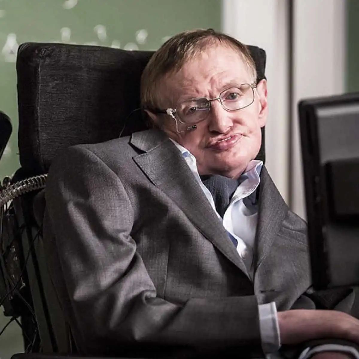 Stephen Hawking Hakkında Bilgiler