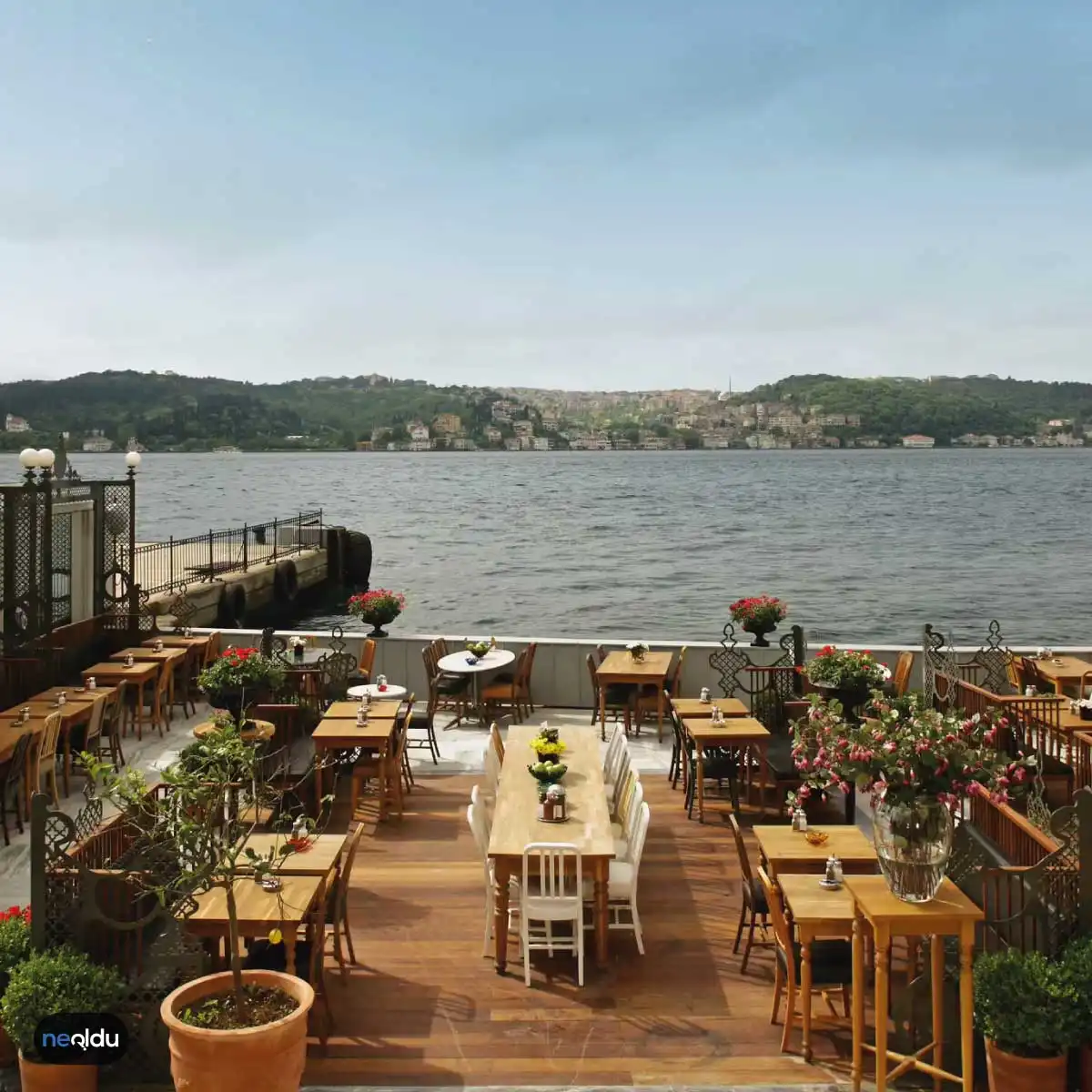 İstanbul'da Deniz Kenarında Yemek Yenilecek Mekanlar