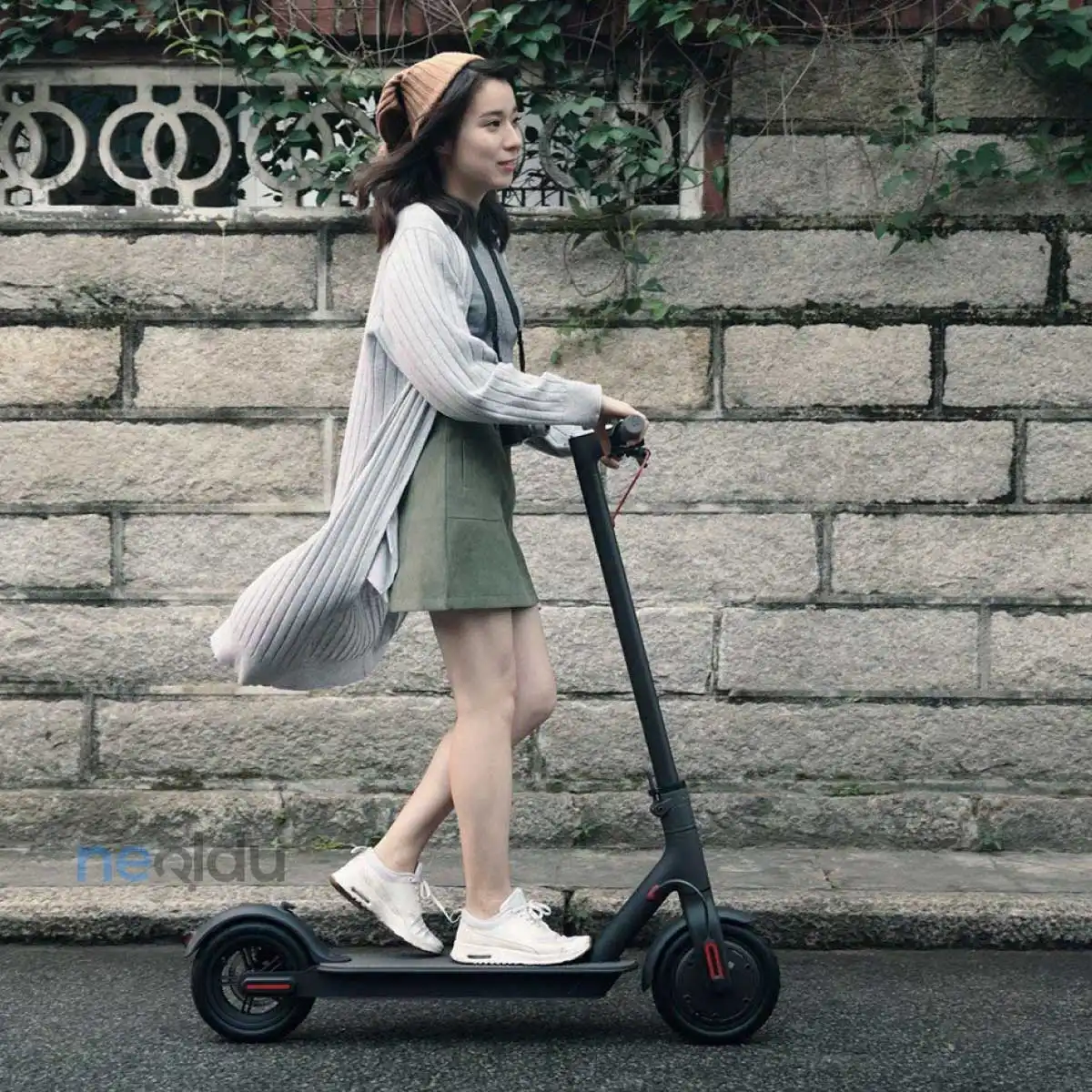 Xiaomi Elektrikli Scooter