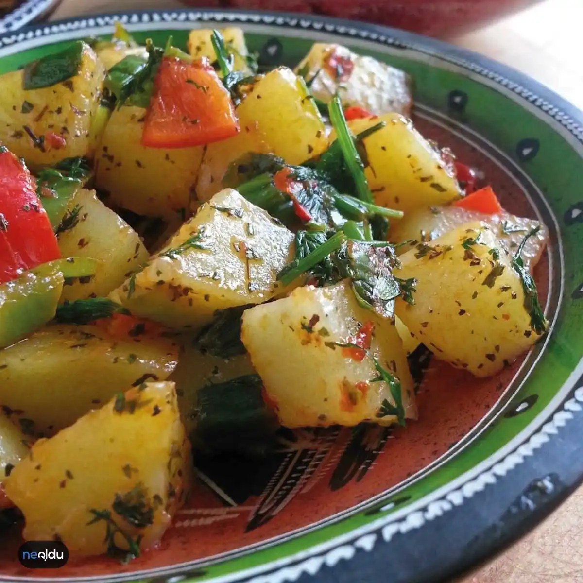 Sıcak Patates Salatası Tarifi