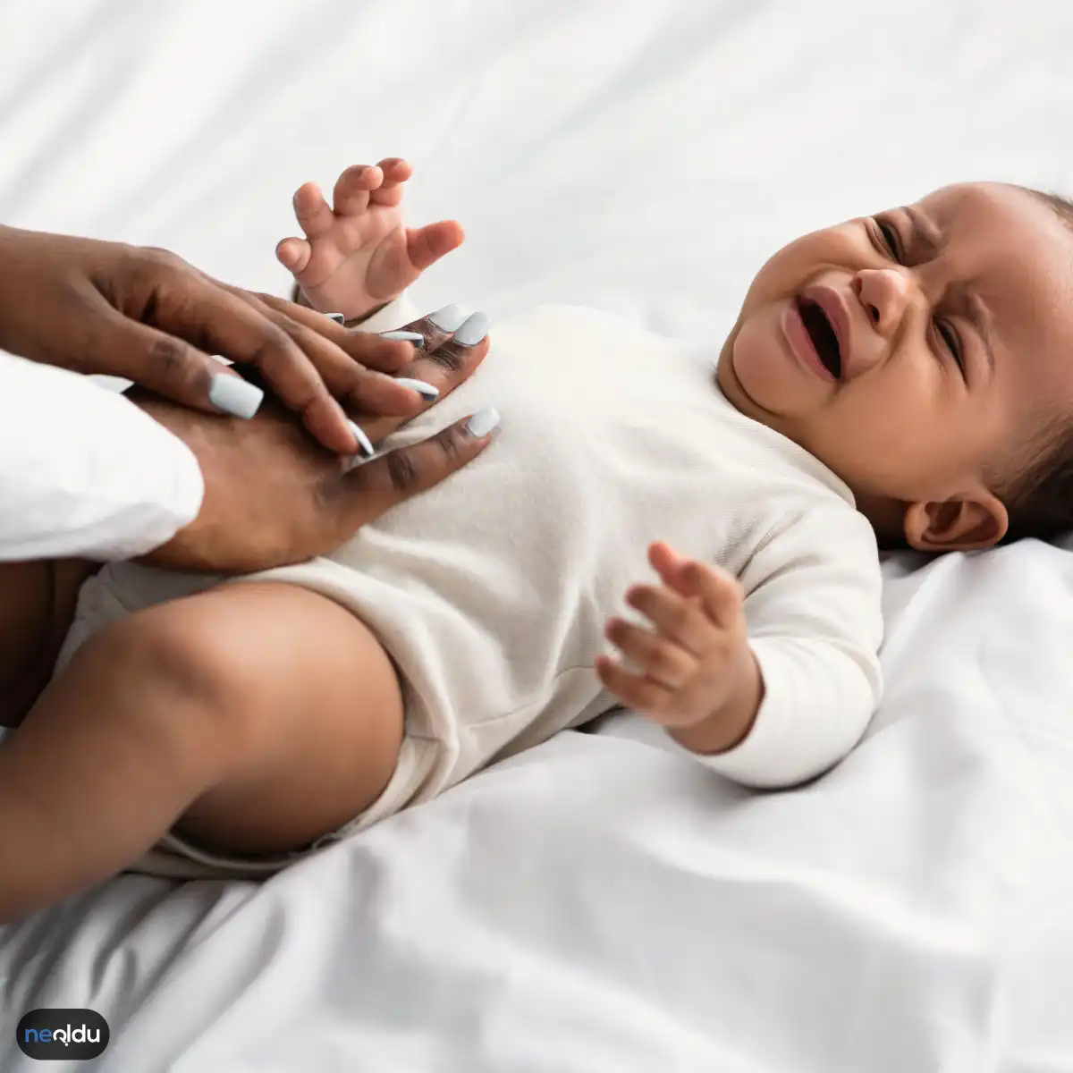 Bebekte Gaz Neden Olur? Nasıl Çıkartılır?