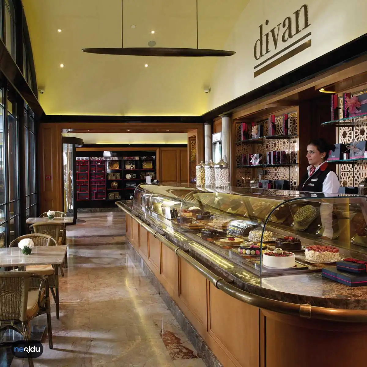 İstanbul'un En İyi Lokumcuları Divan Pastanesi