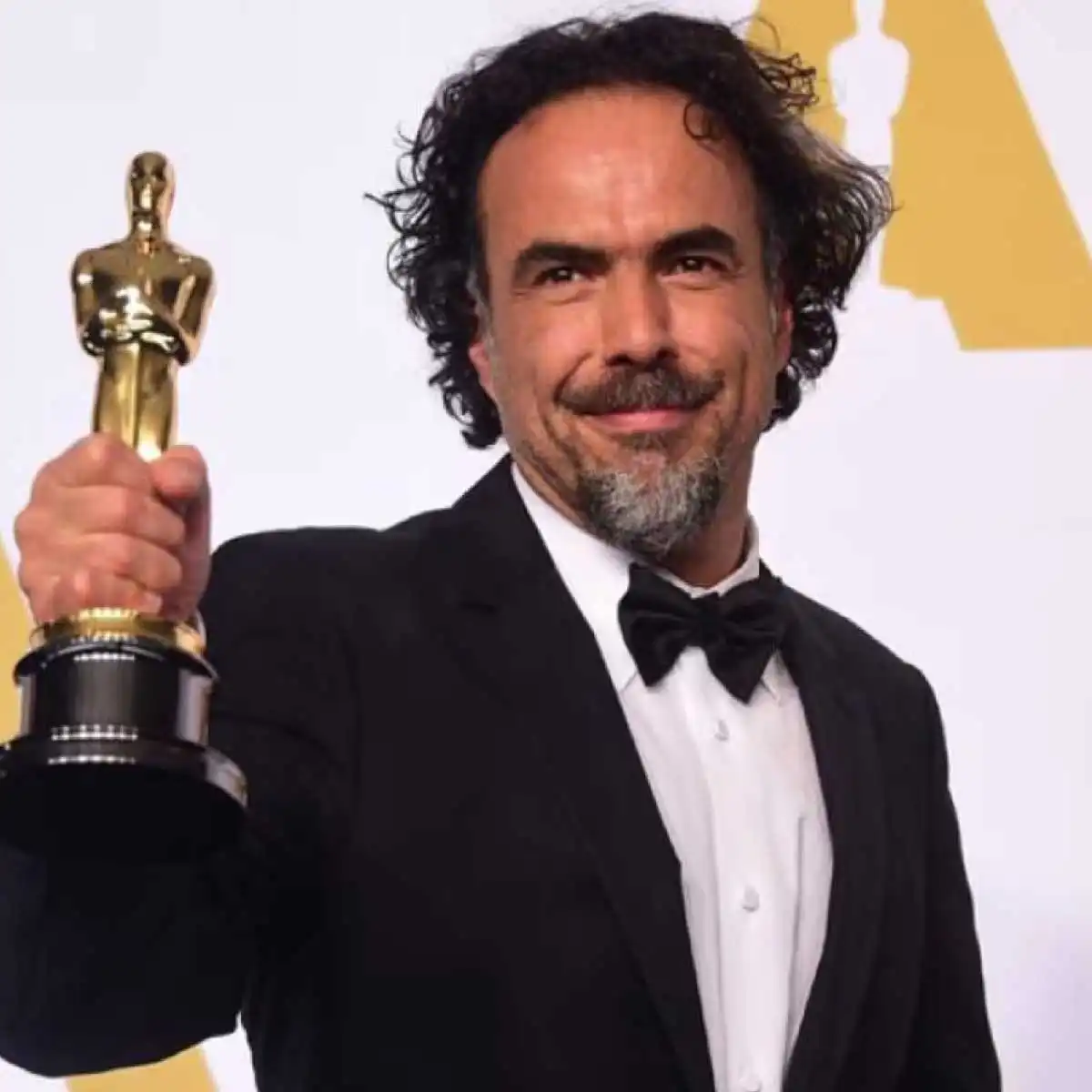 En İyi Yönetmen Akademi Ödülü Alan Yönetmenler Alejandro Gonzalez 