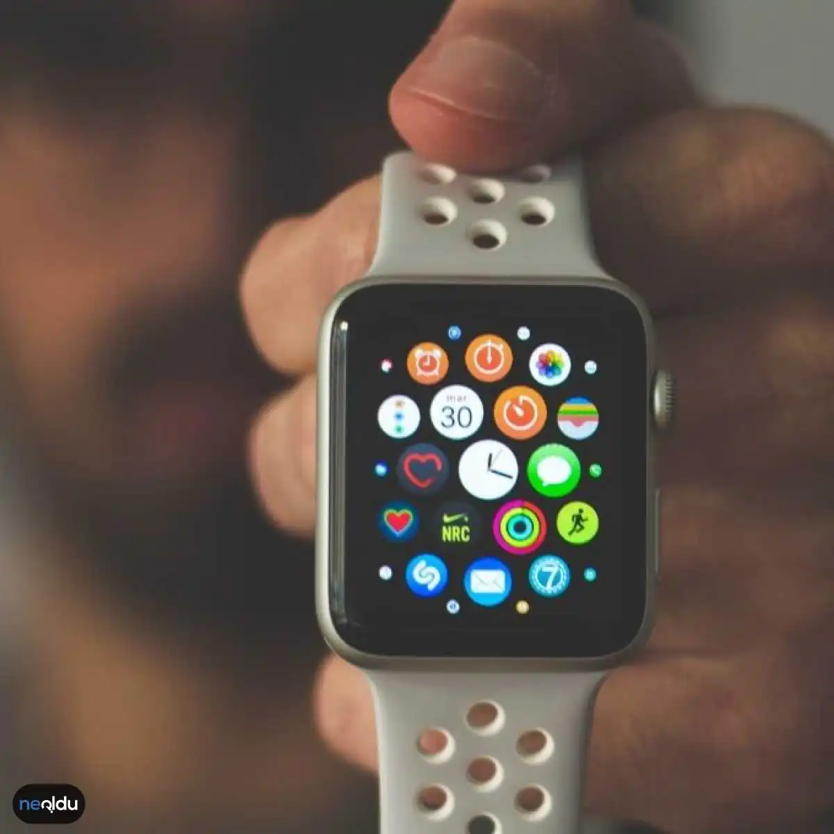 Apple Watch Pil Ömrü