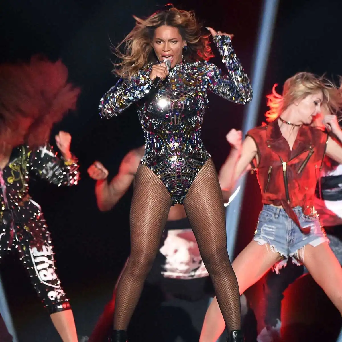 MTV Video Müzik Ödülü Alan En İyi Kadın Şarkıcılar Beyonce 