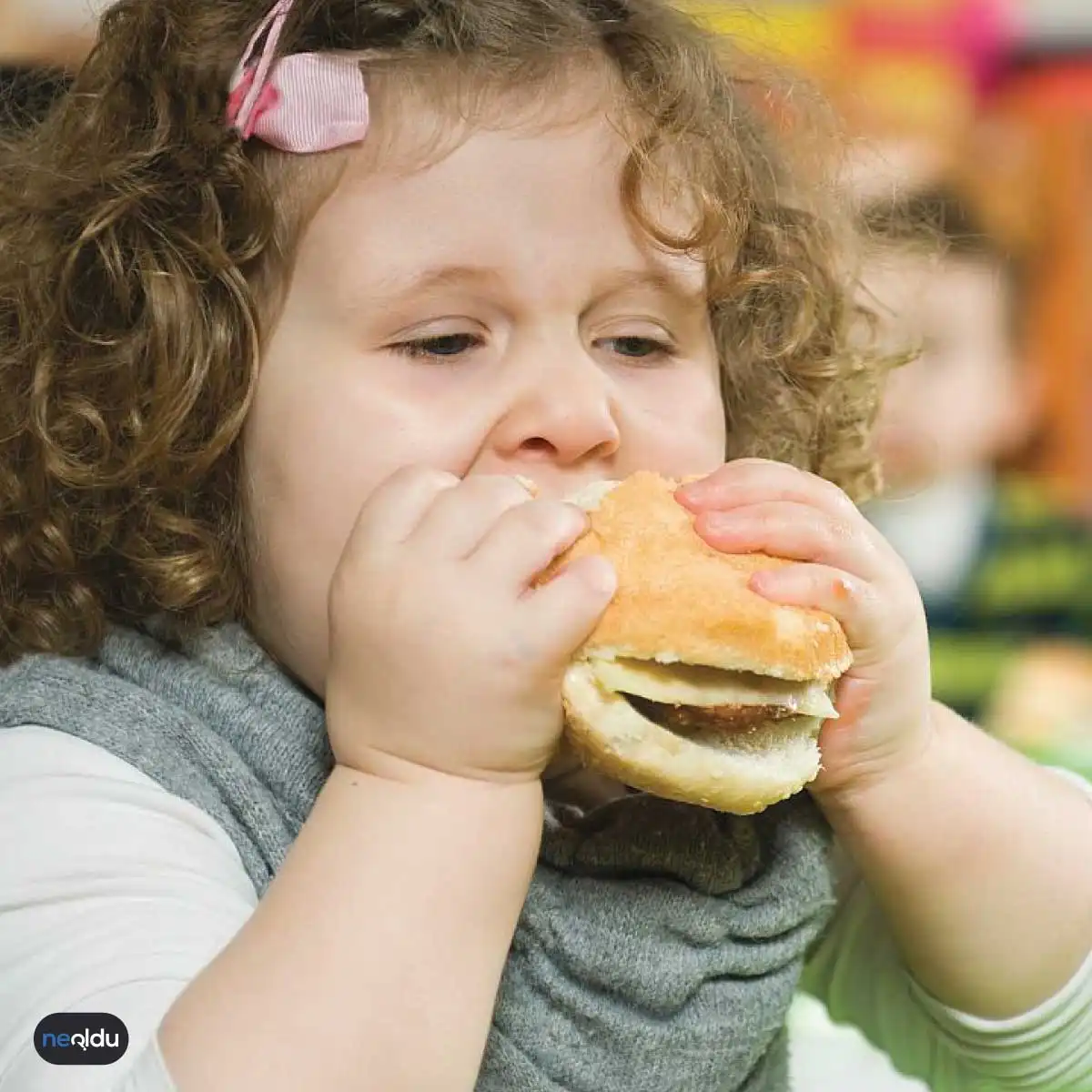 Çocuklarda Obezite Neden Olur, Nelere Yol Açar?