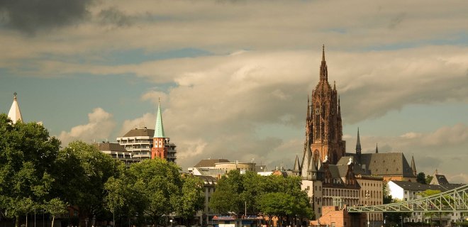 frankfurt-katedrali.jpg