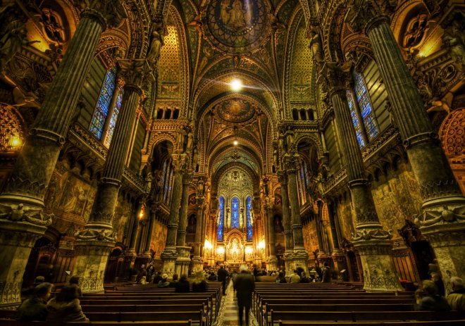 lyon-cathedral.jpg