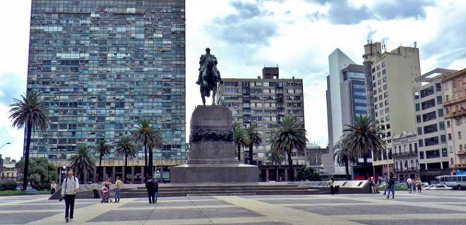 plaza-independencia.jpg