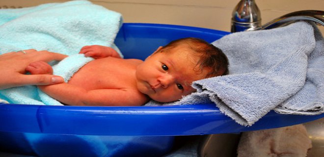 premature-bebek-banyosu.jpg