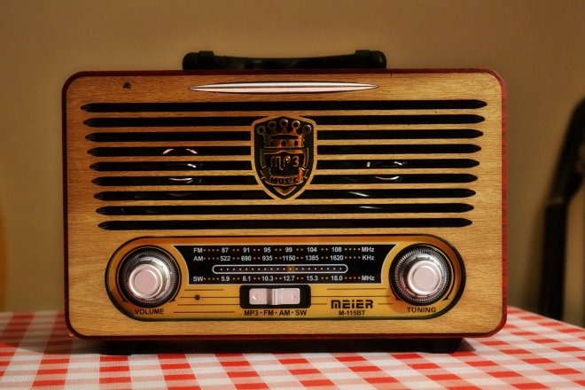 radyo-001.jpg