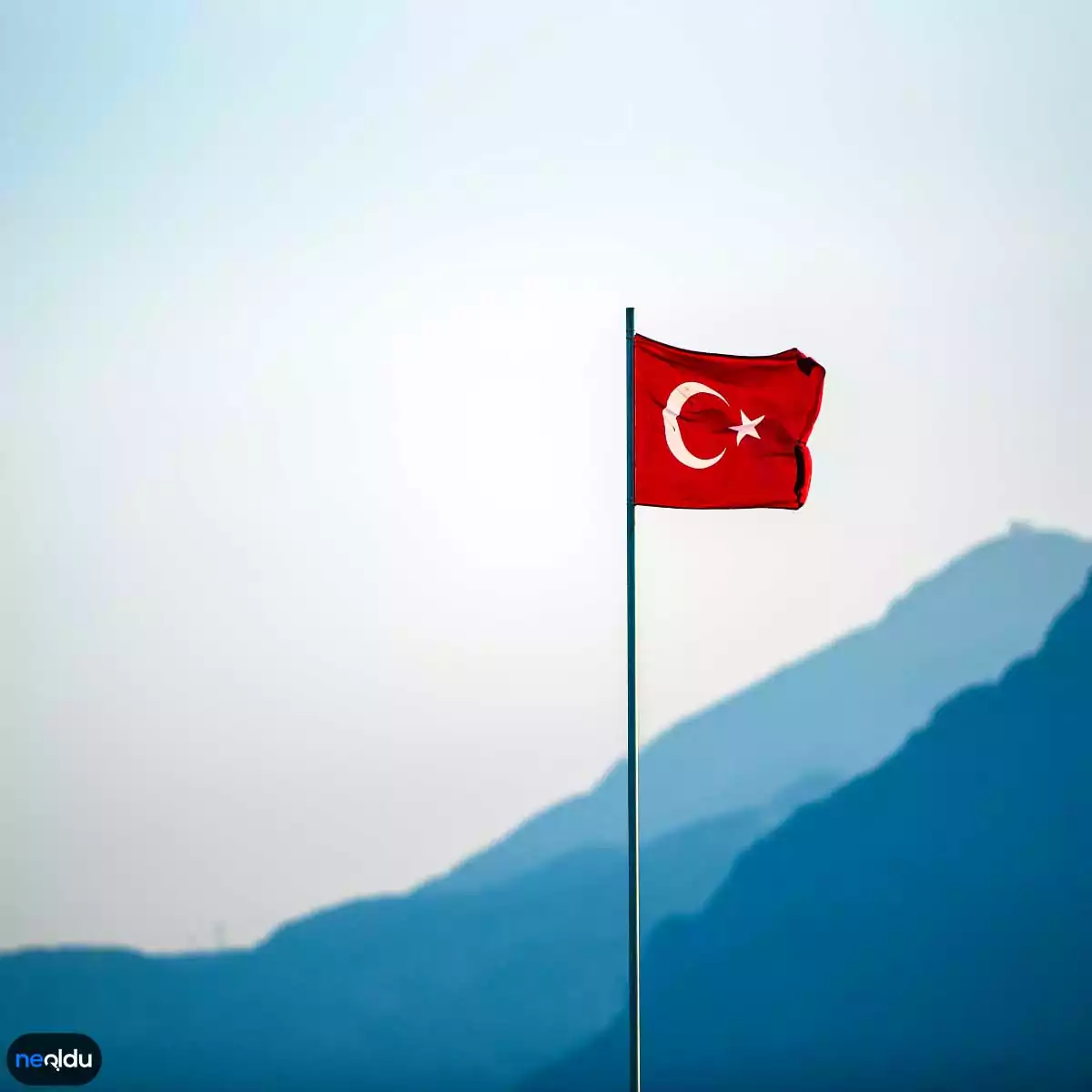 Rüyada Türk Bayrağı Görmek