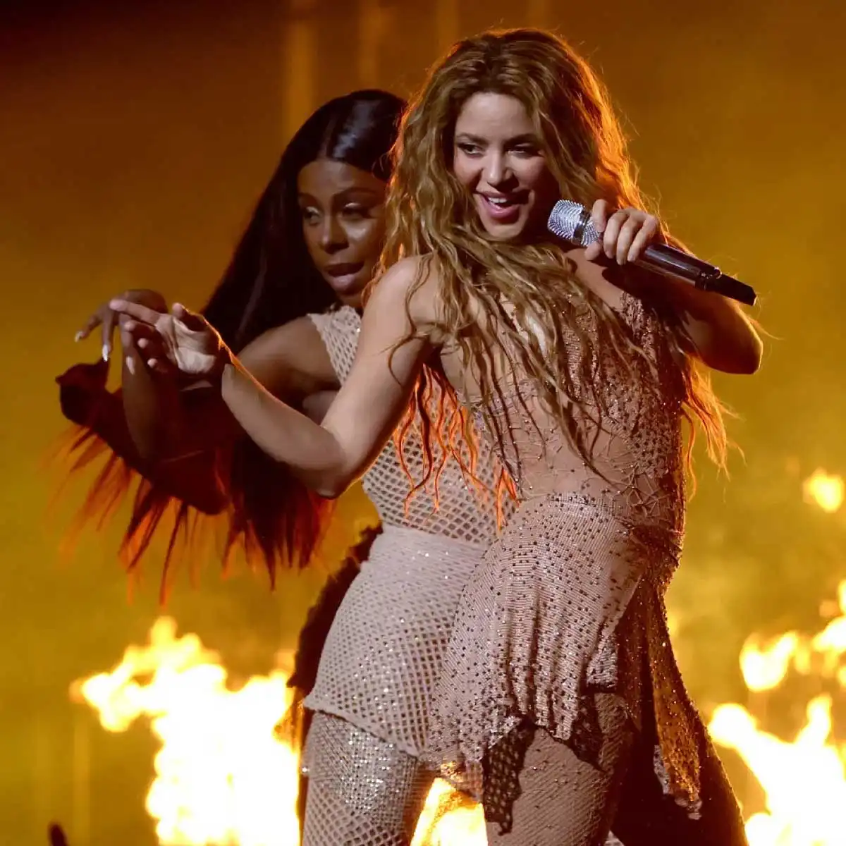 MTV Video Müzik Ödülü Alan En İyi Kadın Şarkıcılar Shakira 