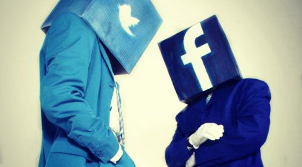 facebook ve twitter arasındaki fark